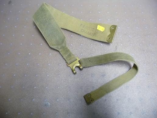 BRITISH WW2 P37 SHOULDER STRAP FOR PACK