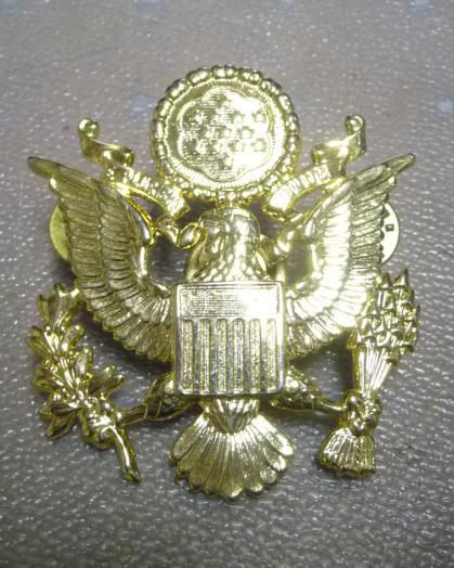 USA ARMY / AAF OFFICER CAP BADGE