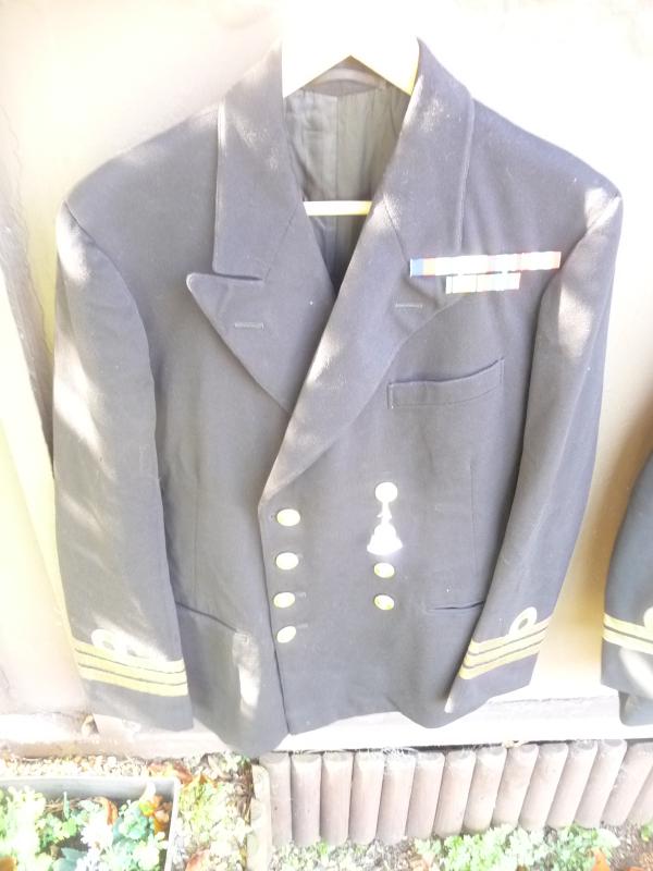 BRITISH WW2 RN OFFICER TUNIC