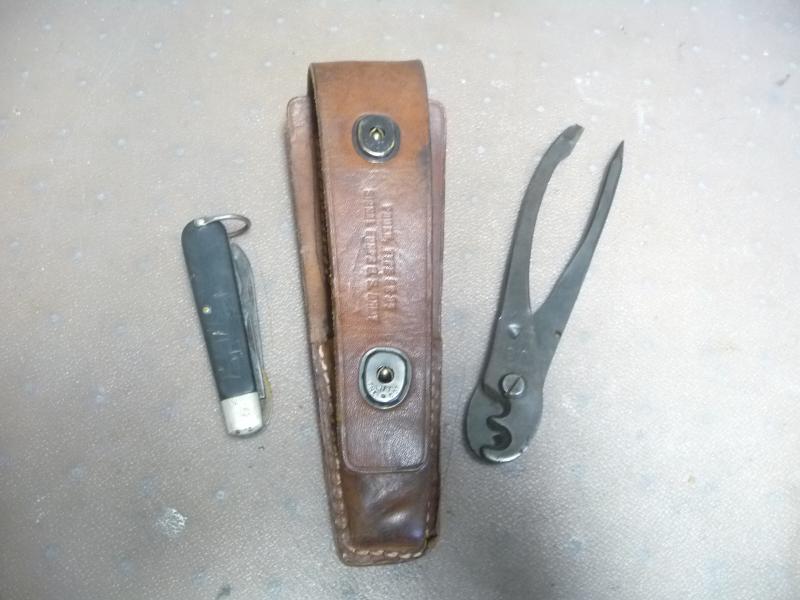 USA WW2 CS-34 POUCH WITH KNIFE & TOOL