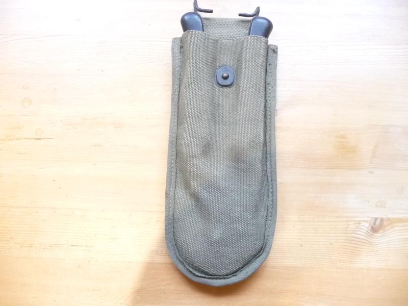 USA WW2 WIRE CUTTERS & POUCH