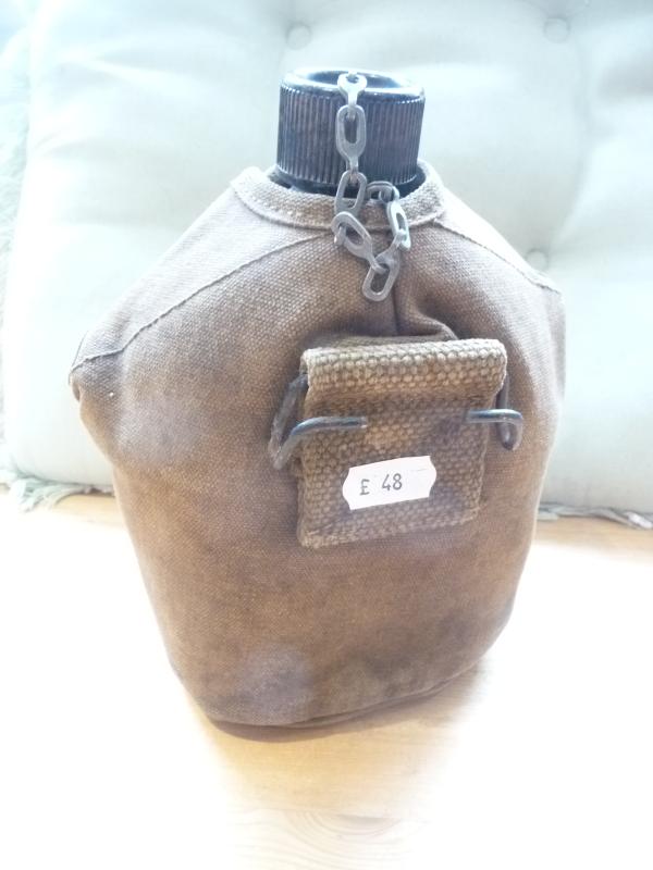 USA WW2 WATER BOTTLE SET