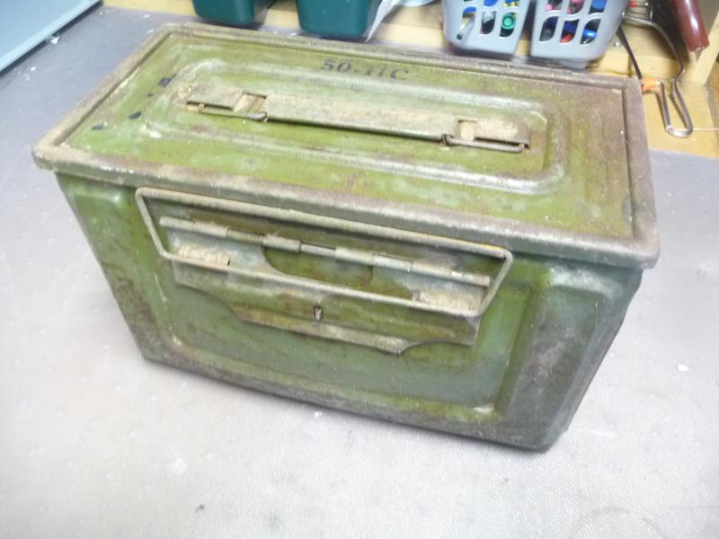 USA WW2 .50 CALIBRE MG AMMUNITION TIN
